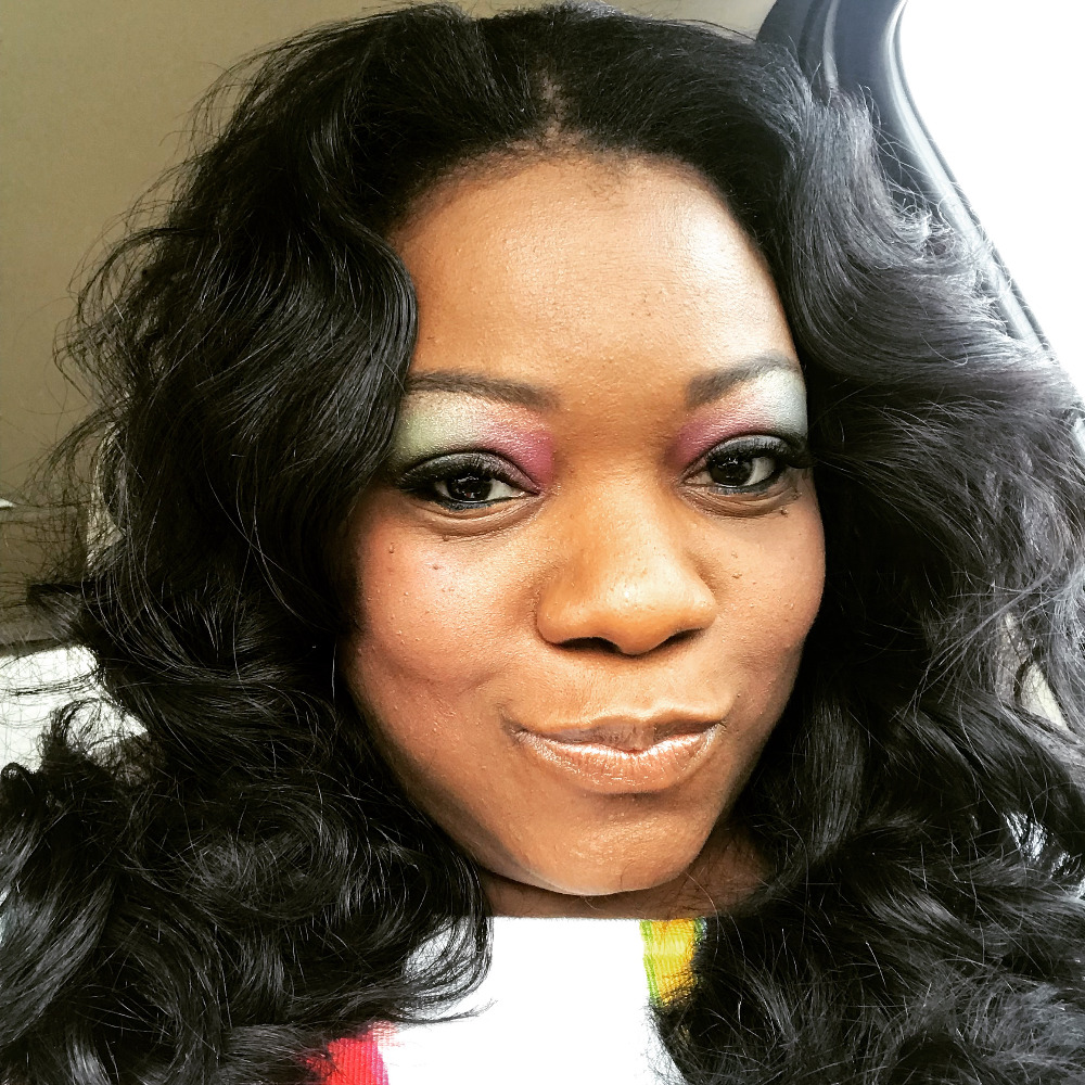 Meet your Posher, Felicia